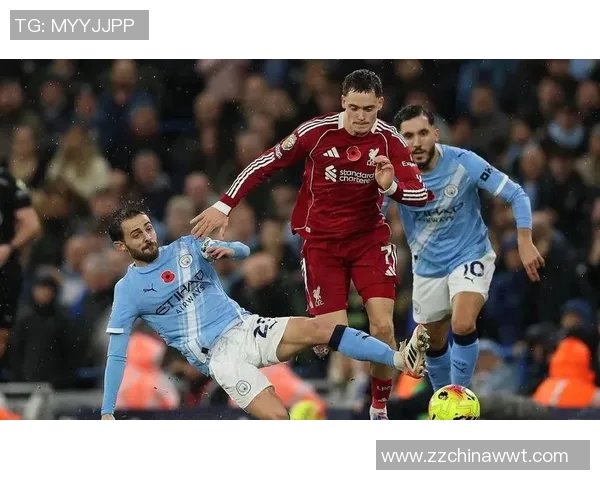 2009皇马纪录再破！利物浦夏天豪掷83亿欧元转会，西甲新王诞生在望